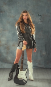 Haleigh-PixPlaza-2