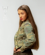 Alora-PixPlaza-4124