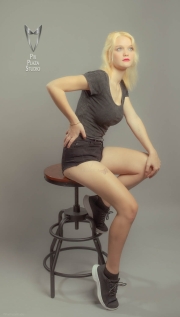 Alyssa-PixPlaza-4366-2