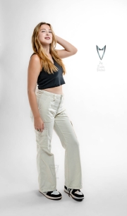 Brynn-PixPlaza-2699-2