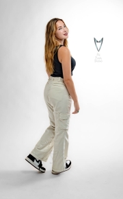 Brynn-PixPlaza-2704-2