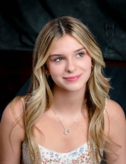 Ellie-PixPlaza-1722