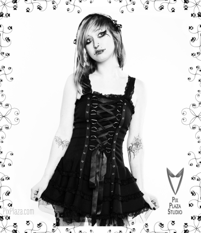 Helen-PixPlaza-6000
