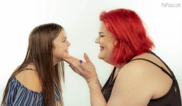 Nora-Emmy-PixPlaza-6690