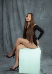 Olivia-PixPlaza-7630